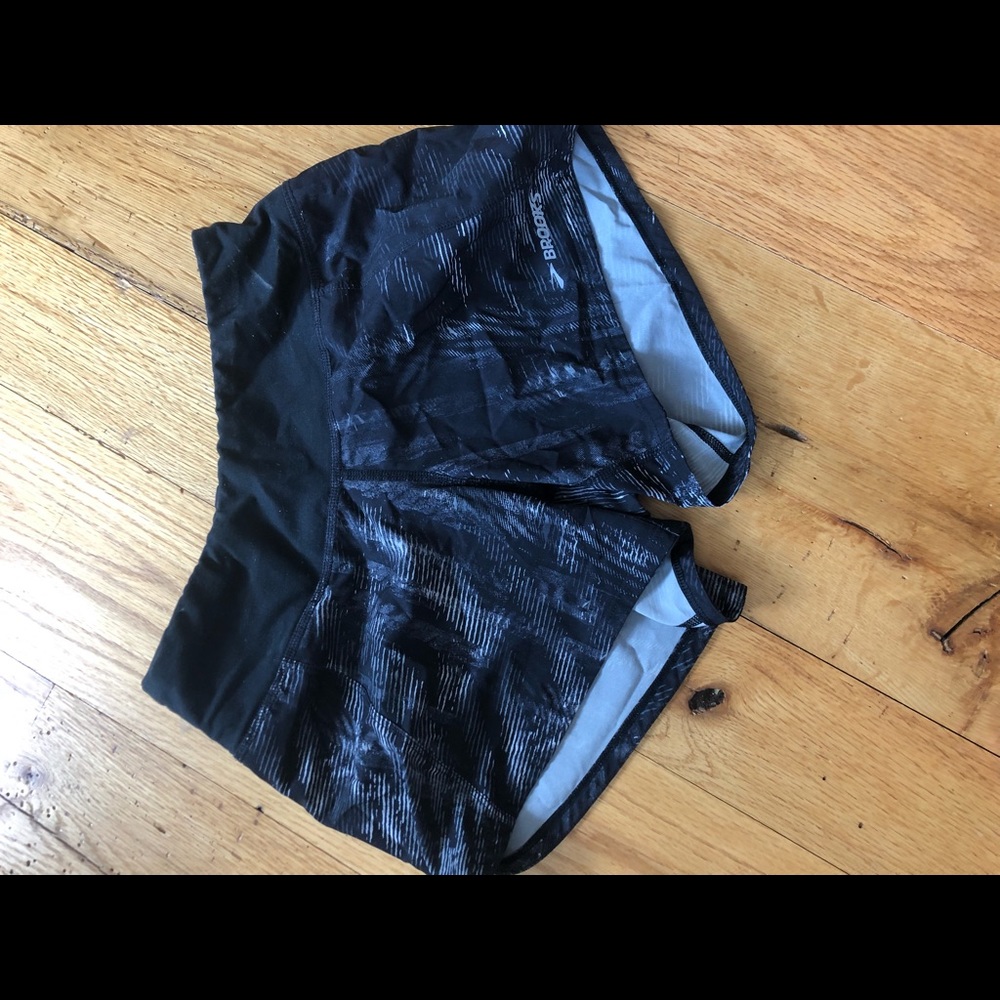 Brooks Chaser 3 in Athletic Running Shorts size XS